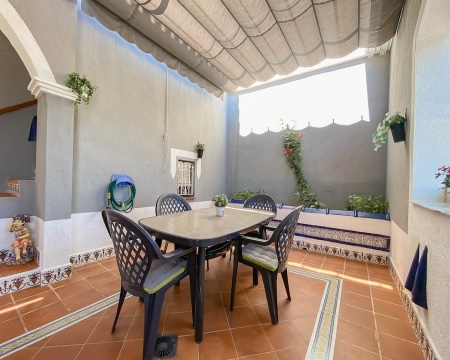 Alicante, 3 Bedrooms Bedrooms, 4 Rooms Rooms,1 BathroomBathrooms,Řadový dům,Prodej,1229