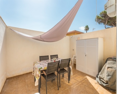 Alicante, 3 Bedrooms Bedrooms, 4 Rooms Rooms,2 BathroomsBathrooms,Řadový dům,Prodej,1258