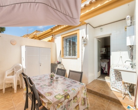 Alicante, 3 Bedrooms Bedrooms, 4 Rooms Rooms,2 BathroomsBathrooms,Řadový dům,Prodej,1258