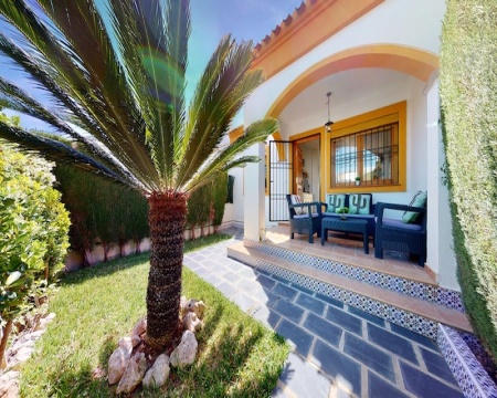 Alicante, 3 Bedrooms Bedrooms, 4 Rooms Rooms,2 BathroomsBathrooms,Řadový dům,Prodej,1261