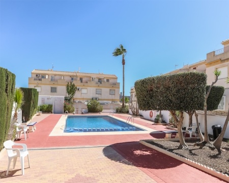 Alicante, 3 Bedrooms Bedrooms, 4 Rooms Rooms,3 BathroomsBathrooms,Řadový dům,Prodej,1267