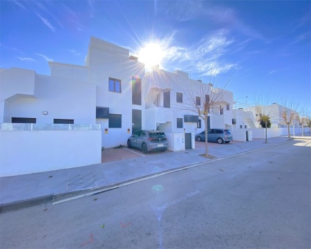 Alicante, 2 Bedrooms Bedrooms, 3 Rooms Rooms,2 BathroomsBathrooms,Bungalov,Prodej,1268