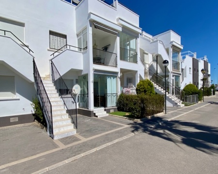 Alicante, 2 Bedrooms Bedrooms, 3 Rooms Rooms,2 BathroomsBathrooms,Bungalov,Prodej,1269