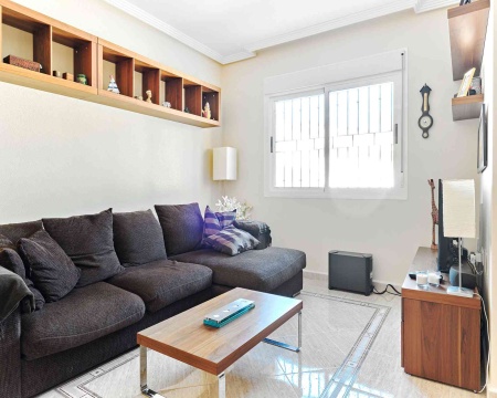 Alicante, 3 Bedrooms Bedrooms, 4 Rooms Rooms,2 BathroomsBathrooms,Řadový dům,Prodej,1274