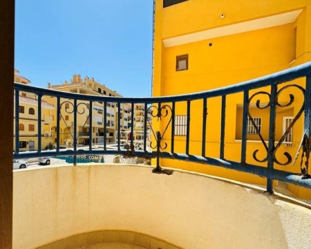 Alicante, 3 Bedrooms Bedrooms, 4 Rooms Rooms,1 BathroomBathrooms,Apartmán,Prodej,1282