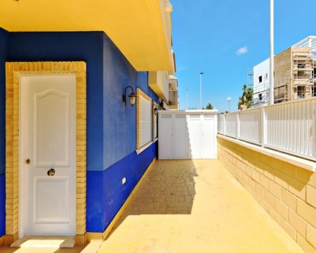 Alicante, 3 Bedrooms Bedrooms, 4 Rooms Rooms,2 BathroomsBathrooms,Řadový dům,Prodej,1286