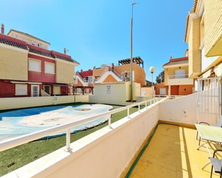 Alicante, 3 Bedrooms Bedrooms, 4 Rooms Rooms,2 BathroomsBathrooms,Řadový dům,Prodej,1286