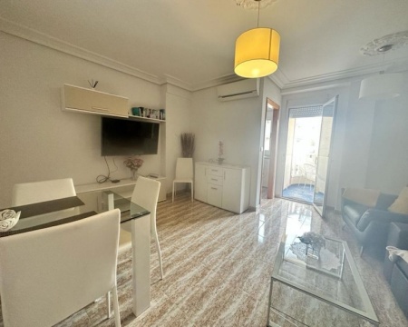 Alicante, 2 Bedrooms Bedrooms, 3 Rooms Rooms,1 BathroomBathrooms,Apartmán,Prodej,1295